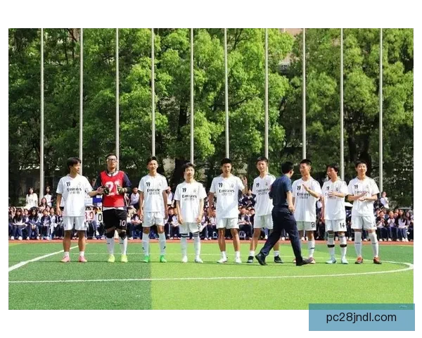 激战绿茵场上的巅峰对决与精彩瞬间全记录