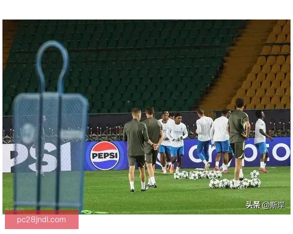 皇马力克亚特兰大挺进欧冠八强 梅西不在他依然主宰赛场 皇马力克亚特兰大挺进欧冠八强 梅西不在他依然主宰赛场